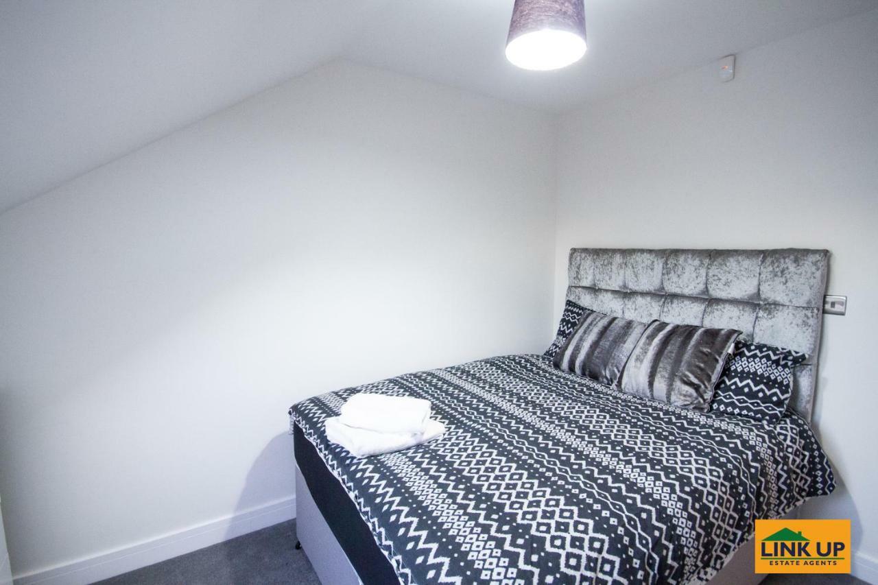 Holden Court Apartments - Apt 6 West Drayton  Экстерьер фото